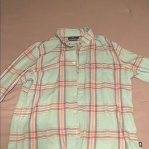 Lightweight vineyard vines summer flannel